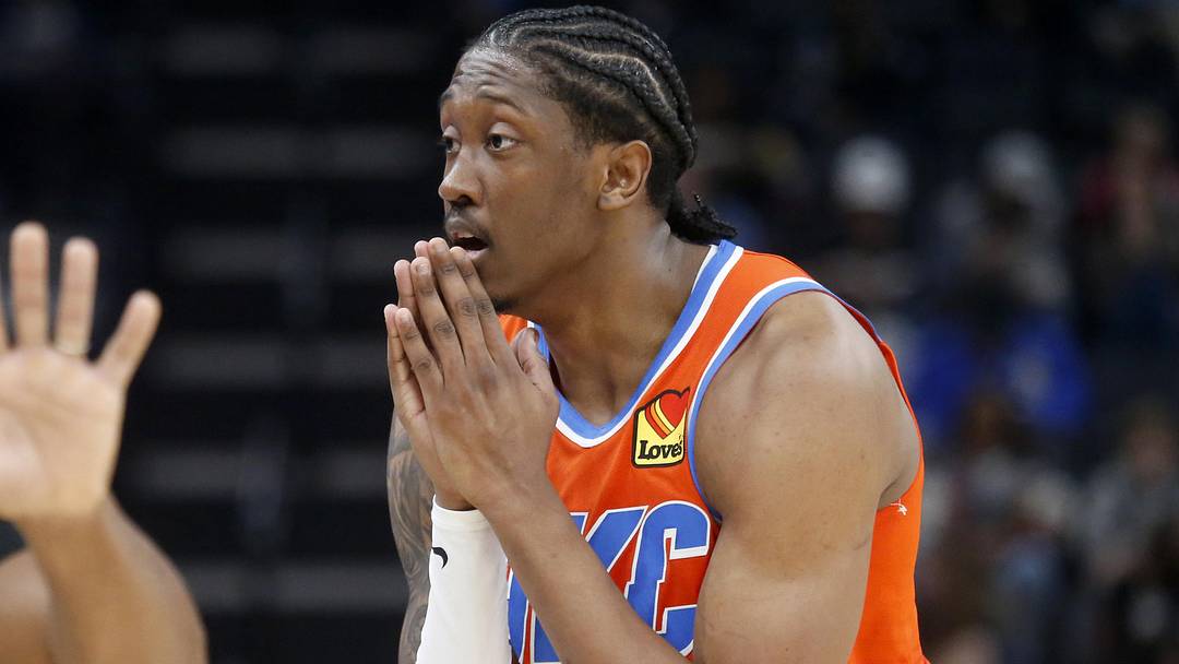 Jan 9, 2026; Memphis, Tennessee, USA; Oklahoma City Thunder guard Jalen Williams (8) reacts during the second quarter against the Memphis Grizzlies at FedExForum. Mandatory Credit: Petre Thomas-Imagn Images