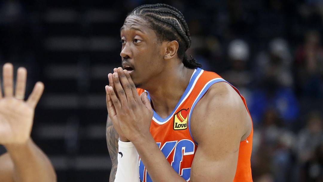 Jan 9, 2026; Memphis, Tennessee, USA; Oklahoma City Thunder guard Jalen Williams (8) reacts during the second quarter against the Memphis Grizzlies at FedExForum. Mandatory Credit: Petre Thomas-Imagn Images Jan 9, 2026; Memphis, Tennessee, USA; Oklahoma City Thunder guard Jalen Williams (8) reacts during the second quarter against the Memphis Grizzlies at FedExForum. Mandatory Credit: Petre Thomas-Imagn Images