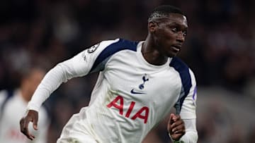 Randal Kolo Muani est blessé gravement.