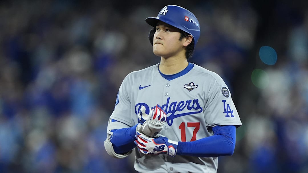 Los Angeles Dodgers two-way player Shohei Ohtani (17) 