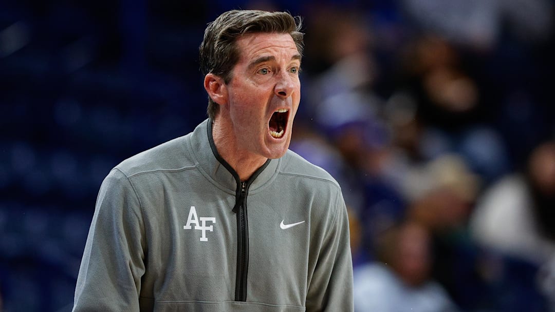 Joe Scott has been the Falcons’ head coach for 10 total seasons over two stints.