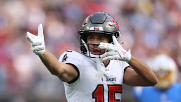Tampa Bay Buccaneers v Los Angeles Chargers