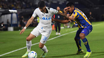Villasanti é capitão do Grêmio