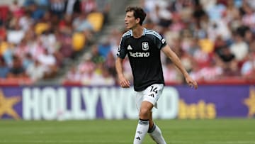 Brentford v Aston Villa - Premier League