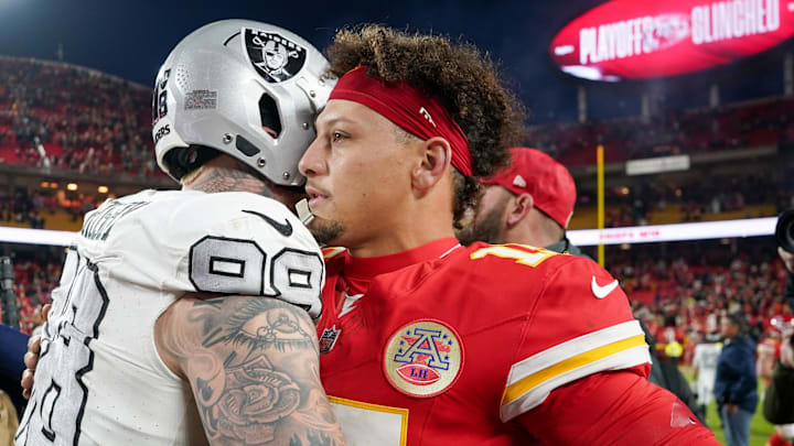 After Another Close Win, Patrick Mahomes Says KC Chiefs Must Hit 'High  Standard'