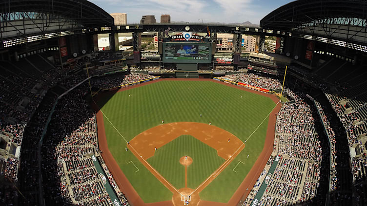 Los Angeles Dodgers v Arizona Diamondbacks