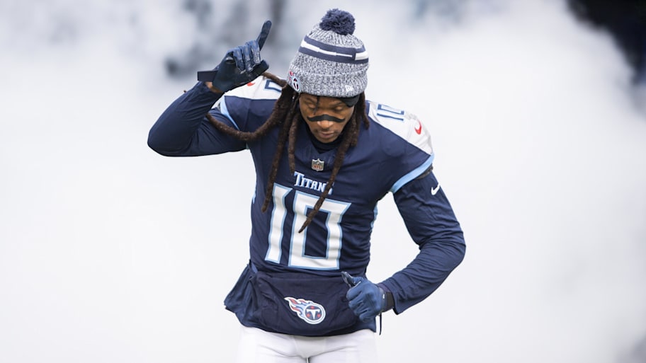 Broncos Have Chance to Make a Splash as WR Trade Market 'Heats Up'