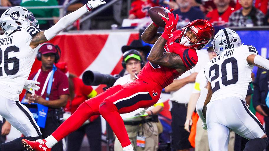 Houston Texans wide receiver Nico Collins