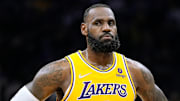 James no pudo evitar la tercera derrota consecutiva de los Lakers