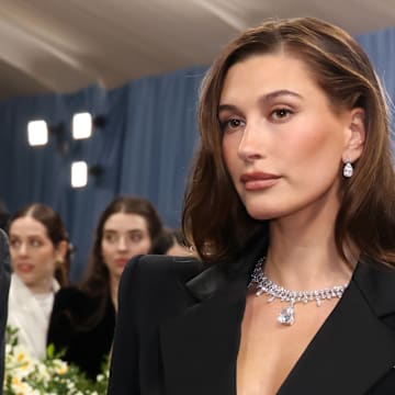 Hailey Bieber