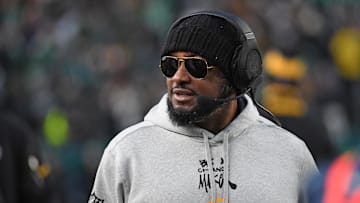 Dec 15, 2024; Philadelphia, Pennsylvania, USA; Pittsburgh Steelers head coach Mike Tomlin on the sidelines against the Philadelphia Eagles at Lincoln Financial Field. 
