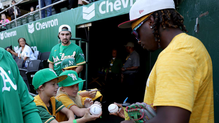 Texas Rangers v Oakland Athletics