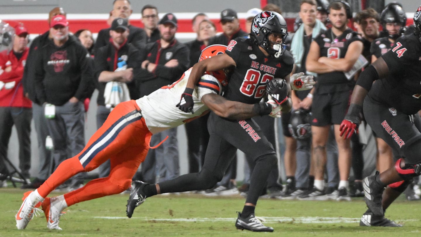 Multiple College Football Freshmen Receivers Show Growth, Versatility, Speed