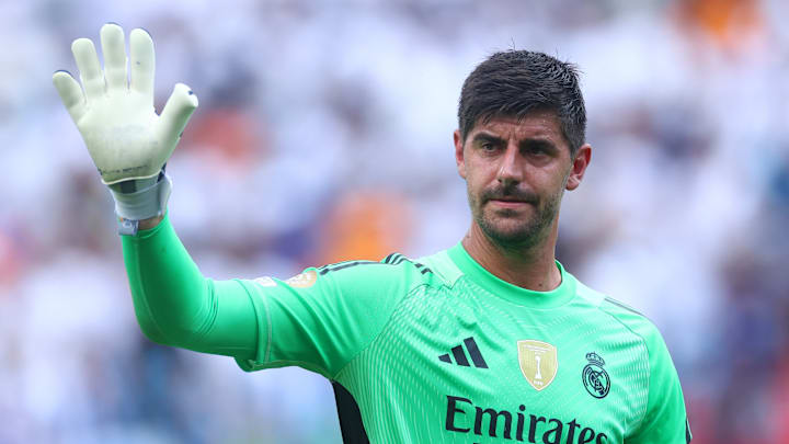 Thibaut Courtois a été agressif avec son défenseur. Thibaut Courtois a été agressif avec son défenseur.