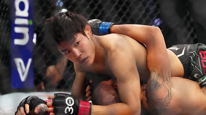 Tatsuro Taira fights Edgar Chairez during UFC 290 at T-Mobile Arena. 