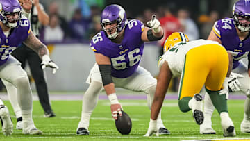 Green Bay Packers v Minnesota Vikings