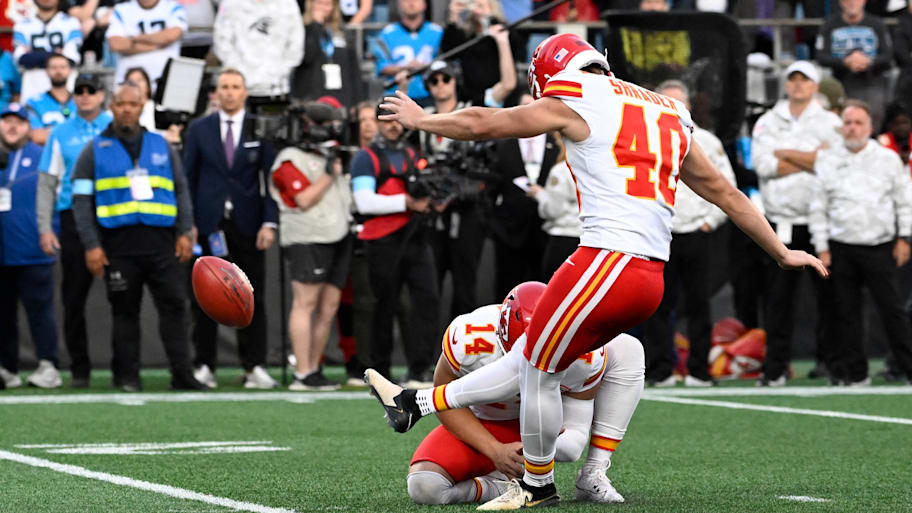 Chiefs Salute Spencer Shrader for Game-Winning Kick, Rookie 'Grateful' for Chance in KC
