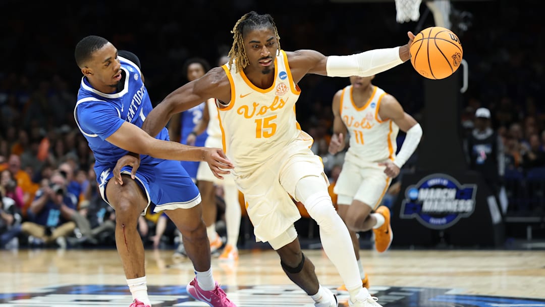 Kentucky v Tennessee