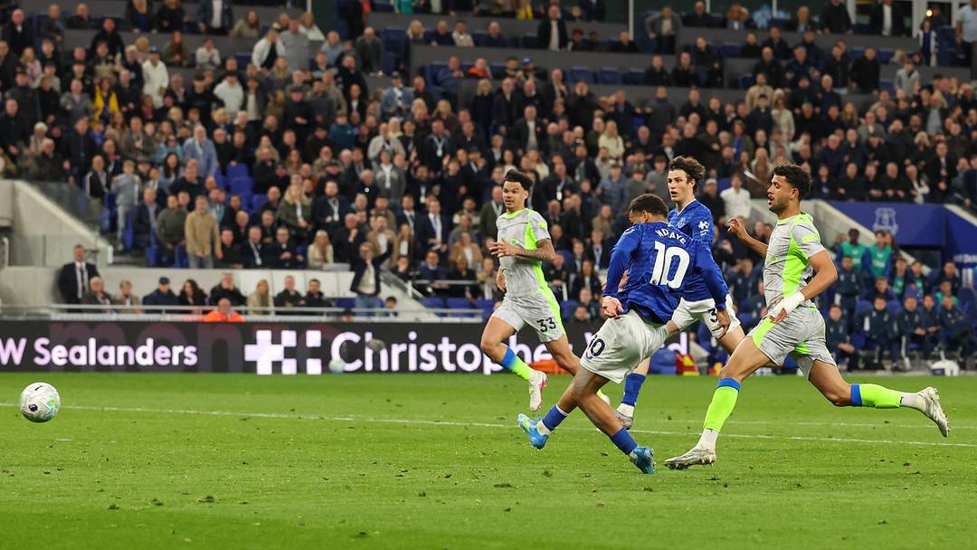 Everton v Manchester City - Premier League