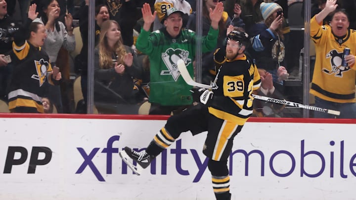 Mar 8, 2026; Pittsburgh, Pennsylvania, USA;  Pittsburgh Penguins right wing Anthony Mantha (39) reacts after scoring a goal against the Boston Bruins during the third period at PPG Paints Arena. Mandatory Credit: Charles LeClaire-Imagn Images