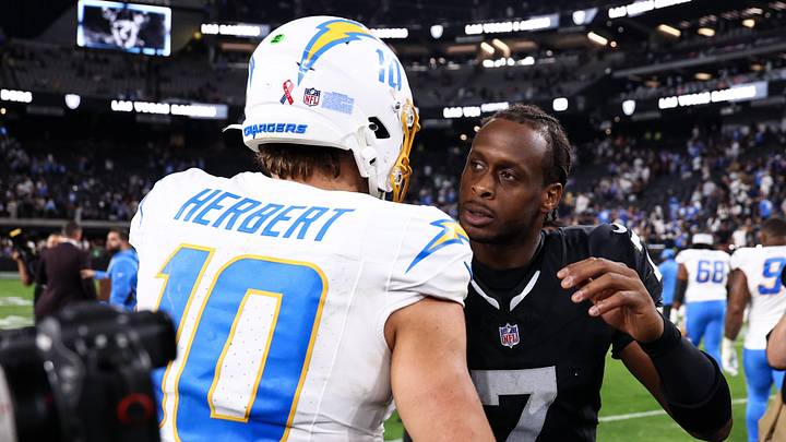 Los Angeles Chargers v Las Vegas Raiders - NFL 2025