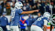 Nov 13, 2025; Foxborough, Massachusetts, USA; New England Patriots quarterback Drake Maye (10) on the field against the New York Jets in the third quarter at Gillette Stadium. Mandatory Credit: David Butler II-Imagn Images