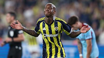 Anderson Talisca segue em grande fase