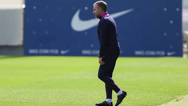 Un cadre du Barça était absent de l'entraînement de Hansi Flick ce vendredi. Un cadre du Barça était absent de l'entraînement de Hansi Flick ce vendredi.
