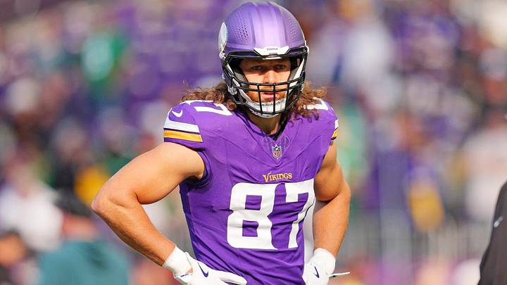 Oct 19, 2025; Minneapolis, Minnesota, USA; Minnesota Vikings tight end T.J. Hockenson (87) warms up before the game against the Philadelphia Eagles at U.S. Bank Stadium.