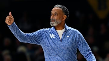 Kentucky head coach Kenny Brooks gestures to his players during an NCAA college basketball game against Vanderbilt Sunday, Jan. 5, 2025, in Nashville, Tenn. Kentucky won 96-78.