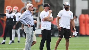 Jun 12, 2025; Berea, OH, USA; Cleveland Browns head coach Kevin Stefanski, middle, and managing and principal partner Dee Haslam, middle left, and managing and principal partner Jimmy Haslam, left, and executive vice president, football operations and general manager Andrew Berry watch practice during mini camp at CrossCountry Mortgage Campus. Mandatory Credit: Ken Blaze-Imagn Images