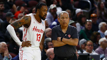 Houston Cougars forward J'Wan Roberts (13) talks with head coach Kelvin Sampson 