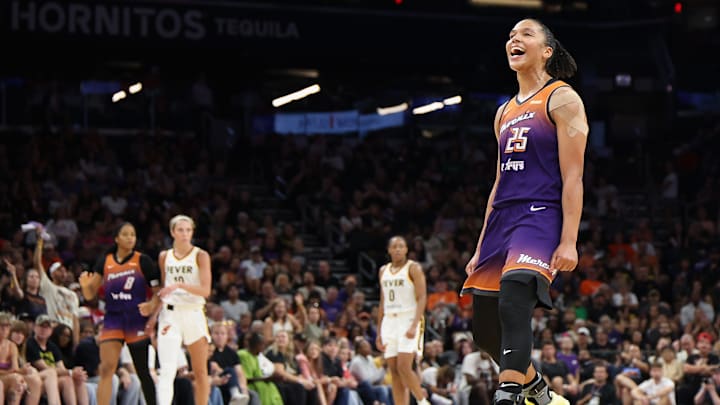 Indiana Fever v Phoenix Mercury