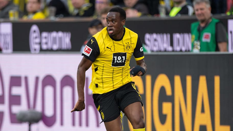 Jamie Gittens is getting closer to joining Chelsea. | IMAGO/Sven Simon
