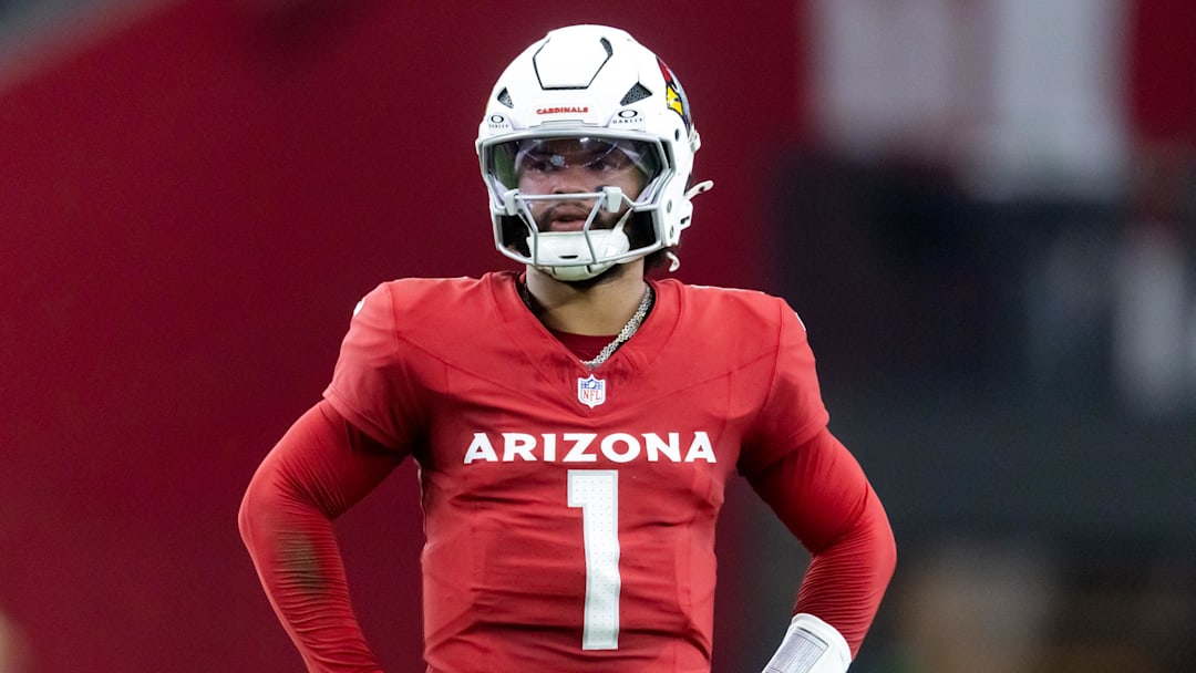 Aug 9, 2025; Glendale, Arizona, USA; Arizona Cardinals quarterback Kyler Murray (1) against the Kansas City Chiefs during a preseason NFL game at State Farm Stadium. Mandatory Credit: Mark J. Rebilas-Imagn Images