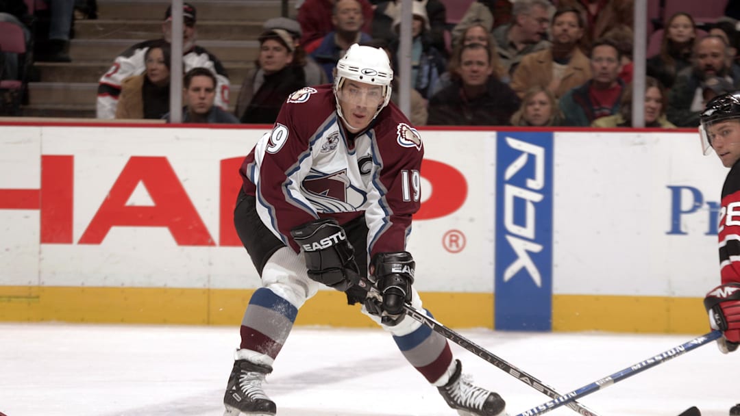 Dec 9, 2005; East Rutherford, NJ, USA; Colorado Avalanche center Joe Sakic (19) in action against the New Jersey Devils at Continental Airlines Arena. Credit: Lou Capozzola-USA TODAY NETWORK