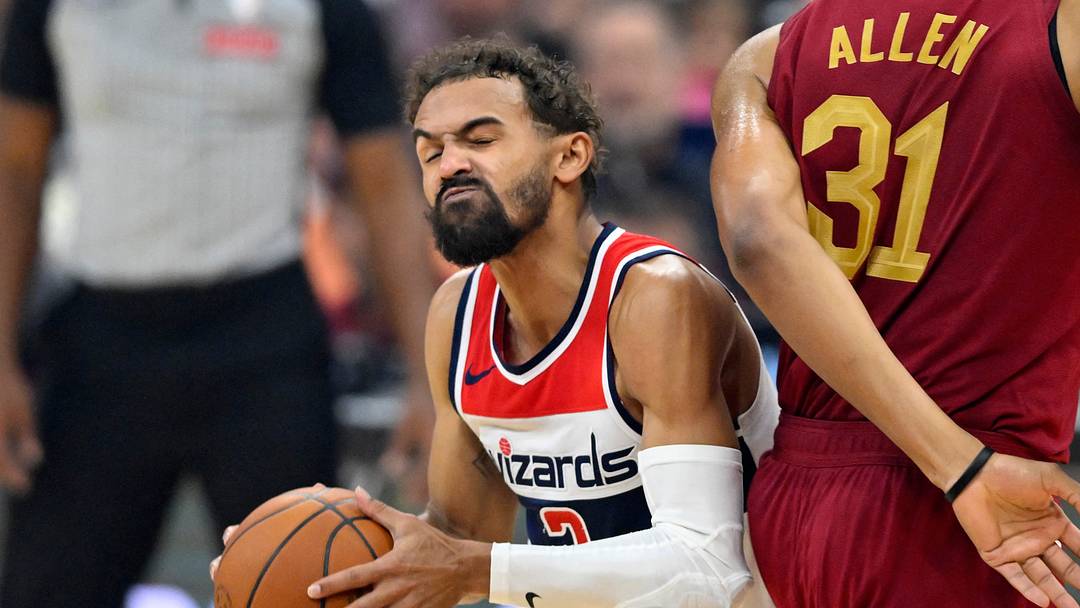 Oct 28, 2026; Cleveland, Ohio, USA; Washington Wizards guard Trae Young (3) drives to the basket beside Cleveland Cavaliers center Jarrett Allen (31) in the first quarter at Rocket Arena. Mandatory Credit: David Richard-Imagn Images Oct 28, 2026; Cleveland, Ohio, USA; Washington Wizards guard Trae Young (3) drives to the basket beside Cleveland Cavaliers center Jarrett Allen (31) in the first quarter at Rocket Arena. Mandatory Credit: David Richard-Imagn Images