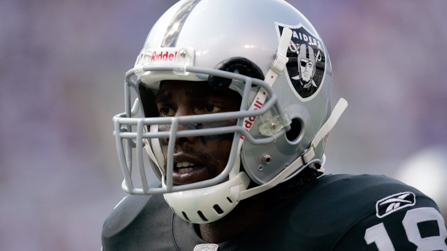NFL　Raiders ジャンパーＭ（made in USA） NFL Raiders ジャンパーM（made in USA）