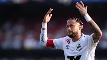 Neymar é a grande estrela da companhia
