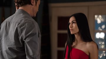 THE CLEANING LADY: L-R: Oliver Hudson and Élodie Yung in the “Truth or Consequences” episode of THE CLEANING LADY airing Monday, Nov. 7 (9:02-10:00 PM ET/PT) on FOX. ©2022 Fox Media LLC. CR: Jeff Neumann/FOX