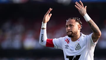 Com novo problema muscular, Neymar se tornou desfalque no Santos em setembro 