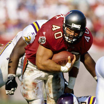 Nov 1, 1998; Tampa, FL, USA; FILE PHOTO; Tampa Bay Buccaneers running back Mike Alstott (40) in action against the Minnesota Vikings at Raymond James Stadium. Mandatory Credit: USA TODAY Sports
