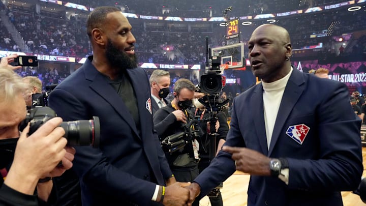 LeBron James y Michael Jordan, los máximos exponentes del baloncesto mundial LeBron James y Michael Jordan, los máximos exponentes del baloncesto mundial