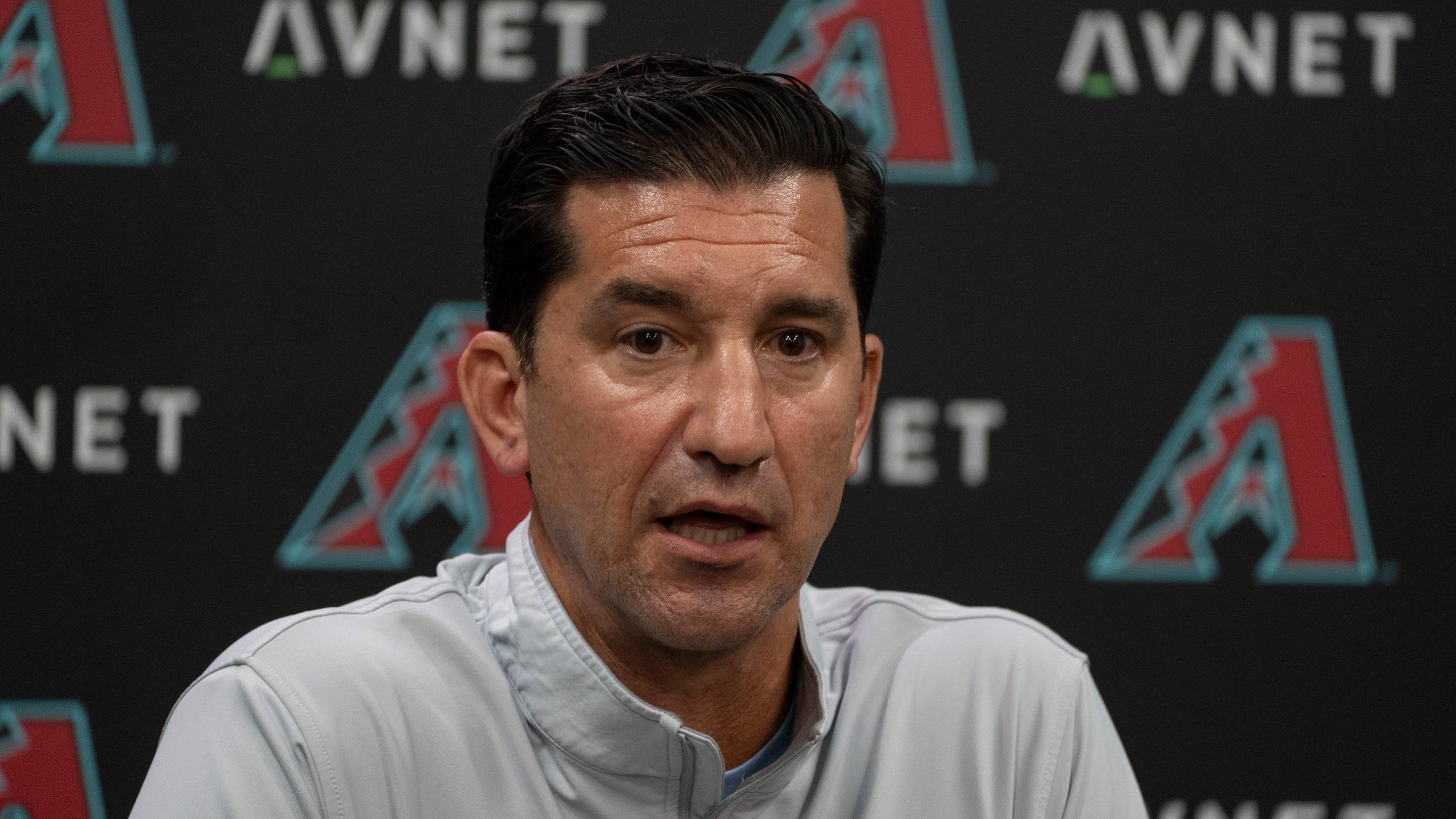 Why Diamondbacks Made Decision to Retain Torey Lovullo