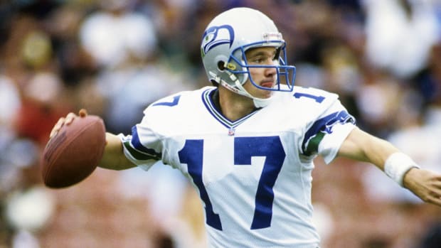 Seattle Seahawks quarterback Dave Krieg (17) in action against the Los Angeles Raiders at Los Angeles Memorial Coliseum.