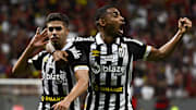 Santos, de virada, vence Flamengo por 2 a 1 em Brasília