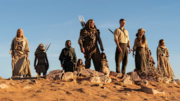 A group of Aiel with Rand (Josha Stradowski), Moiraine (Rosamund Pike) and Lan (Daniel Henney), which includes Bair (Nukâka Coster-Waldau) and Rhuarc (Björn Landberg). Image: Prime Video.
