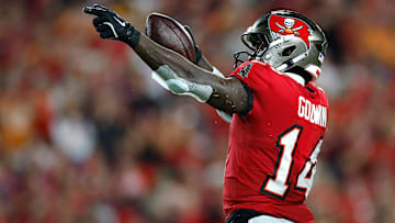 All signs are starting to point toward the Tampa Bay Buccaneers re-signing Chris Godwin this offseason.