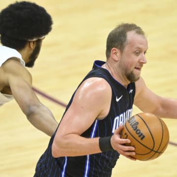 Orlando Magic guard Joe Ingles (7) steals the ball from Cleveland Cavaliers center Jarrett Allen (31) in the fourth quarter during game one of the first round for the 2024 NBA playoffs at Rocket Mortgage FieldHouse.