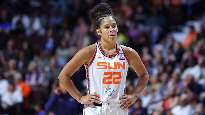 Chicago Sky v Connecticut Sun